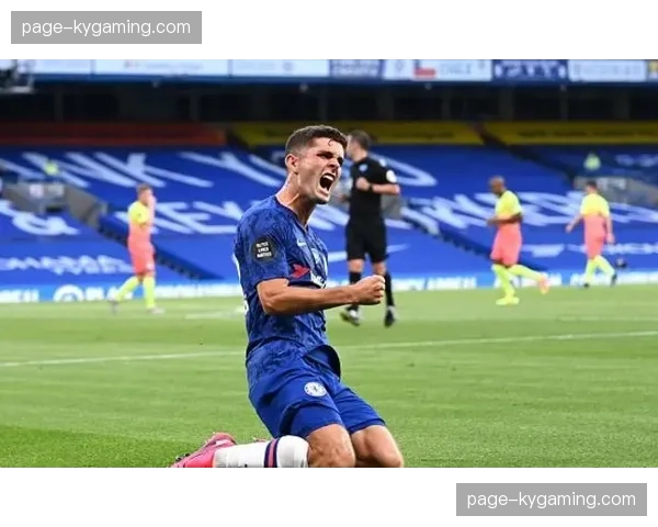 镜头捕捉：赫罗纳后卫埃里克·加西亚在门线处连续两次关键解围